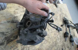 передний суппорт для Chevrolet Cruze 1 J300 Универсал 2009-2015