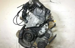 Двигатель без навесного для Skoda Roomster на фотографиях