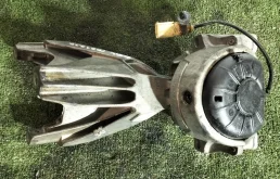 Опора двигателя Audi A6 8R0199381 CAE