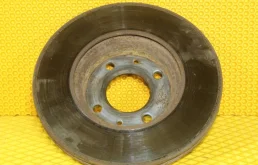 Диски тормозные передние (комплект) для Hyundai Solaris 2019 года на фотографиях