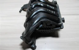 Впускной коллектор для Hyundai Solaris 2018 года на фотографиях