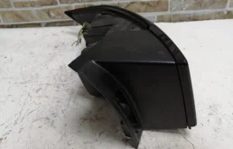 Противотуманка (ПТФ) задняя правая для Land Rover Range Rover Evoque 2010 года на фотографиях