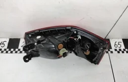 Фонарь внешний левый для Skoda Rapid 2023 года на фотографиях