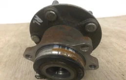 Ступица колеса задняя левая для Mitsubishi ASX на фотографиях