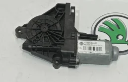 Мотор стеклоподъемника передний левый (1T0959701T) для Volkswagen Touran 1T 2003-2015