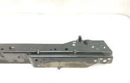 Панель радиатора (телевизор) для Chevrolet Cruze 2013 года на фотографиях