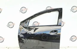 Дверь передняя левая Renault Sandero 2 5S