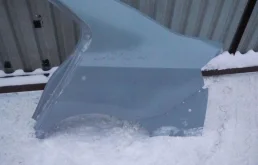 Заднее правое крыло для Skoda Rapid 2023 года на фотографиях