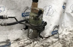 Насос ГУР для Volvo C30 2011 года на фотографиях