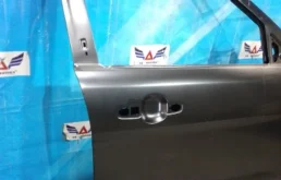 Дверь передняя правая для Ford Explorer 2013 года на фотографиях