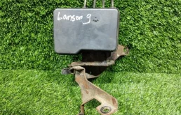Блок управления ABS MITSUBISHI LANCER 2000-2010 MB52WDE67031 CS3# 4G18
