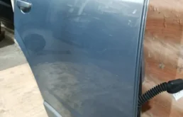 Дверь задняя правая для Opel Antara 2008 года на фотографиях