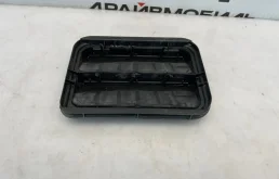 решетка вентиляционная Nissan Terrano 2018 D10 F4RE410
