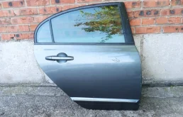Дверь задняя правая Honda Civic 4D FD R18A1