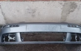 Бампер передний Volkswagen Golf 1K1