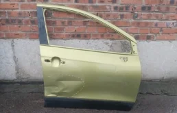 Дверь передняя правая Suzuki SX4 JY