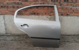 Дверь задняя правая Skoda Octavia A4