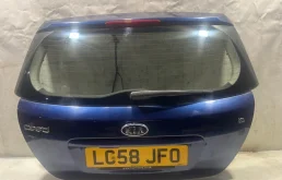 Крышка багажника KIA CEED 1 2009