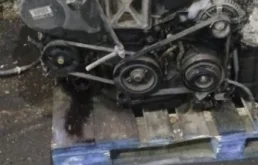 Двигатель без навесного для Lexus ES 2002 года на фотографиях