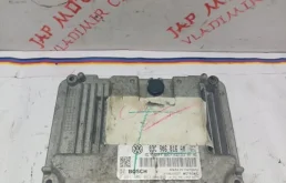 Блок управления двигателем Volkswagen Golf 6