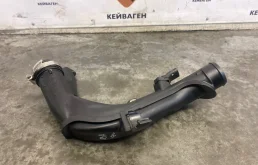 Патрубок интеркулера Volkswagen Passat 2009 B6