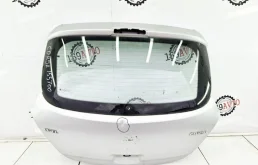 Дверь багажника Opel Corsa D