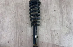 Передние амортизаторы для Mitsubishi Pajero V70 5dr 1999-2006