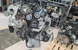 Двигатель Volkswagen I (2010—2016) 03L109091L;  CSH; CSHA CSH