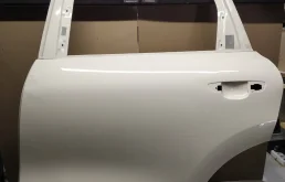 дверь задняя левая Volkswagen Touareg 7P6 2011