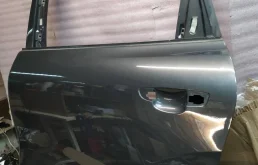 дверь задняя левая Volkswagen Touareg 2 7P6 2013