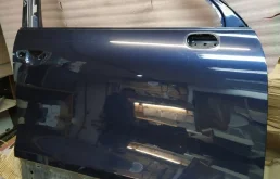 дверь передняя правая Volkswagen Touareg 2 7P6 2011