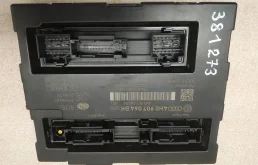 блок комфорта Volkswagen Touareg 2 7P6 2012