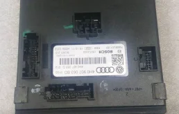 блок комфорта Volkswagen Touareg 2 7P6 2012