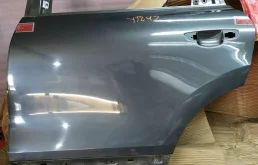 дверь задняя левая Volkswagen Touareg 2 7P6
