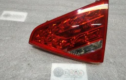 Фонарь в крышку Audi A5 8T
