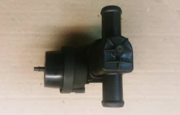 кран отопителя (печки) Volkswagen Touareg 2  2013