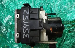 блок ABS Volkswagen Touareg 2  2013