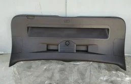 обшивка крышки багажника Volkswagen Touareg 2  2013