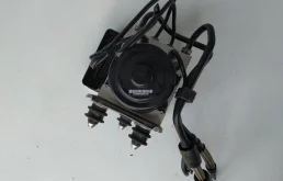 блок ABS Volkswagen Touareg 2  2013