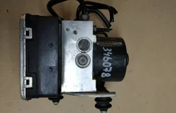 блок ABS Volkswagen Touareg 2  2013