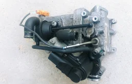 радиатор EGR Audi A5 8T  2009
