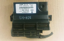 блок управления BCM (бортовой сети) Audi Q7  2008