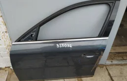дверь передняя левая Audi A4  2009