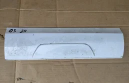 накладка двери задней правой Audi Q3 8U  2011