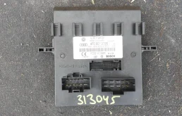 блок управления BCM (бортовой сети) Audi A6  2006
