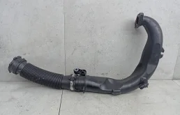 Патрубок интеркулера Renault Megane 3 8200645723