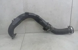 Патрубок интеркулера Renault Megane 3 8200645723