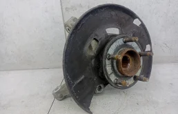 Кулак передний левый Opel Astra J 2010 13319480
