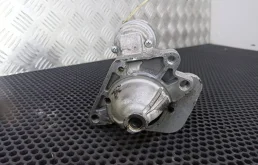 Стартер Nissan Juke F15 2012 233003329R