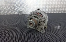 Генератор Renault Scenic 3 рест. 2013 8200323137